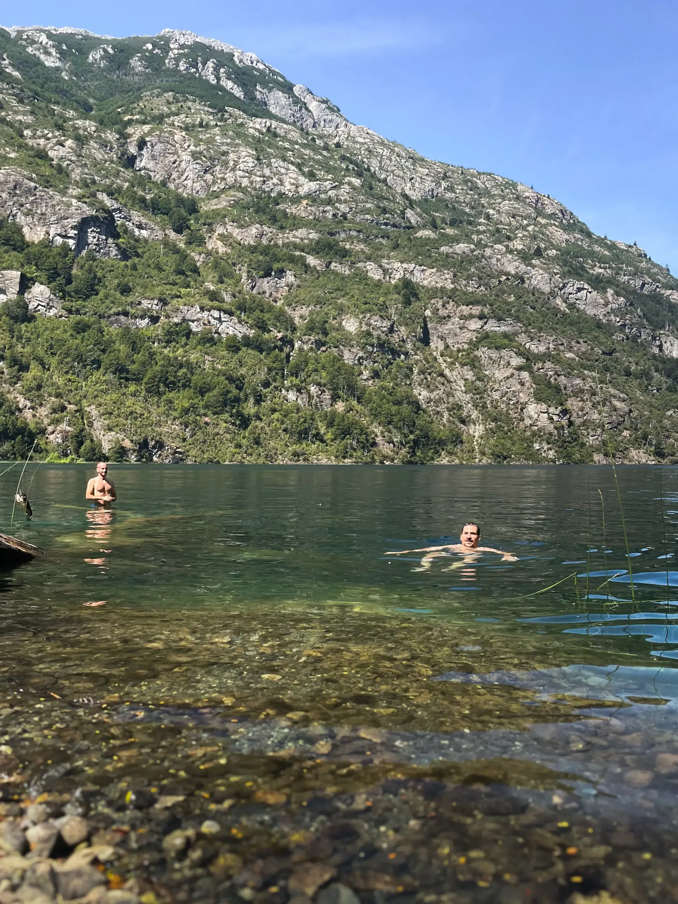 chili-futaleufu-lac-las-rosas